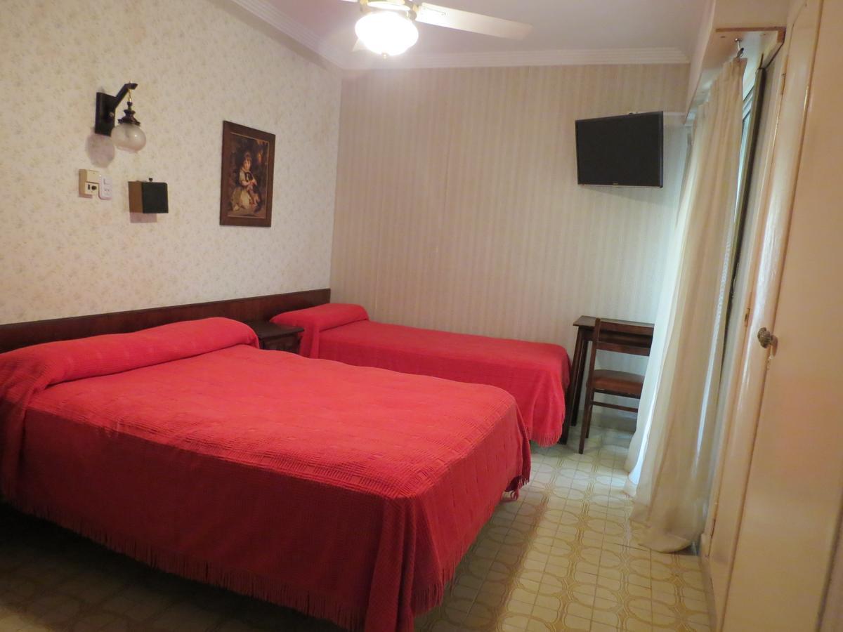 Hotel Trocadero Necochea Exteriör bild