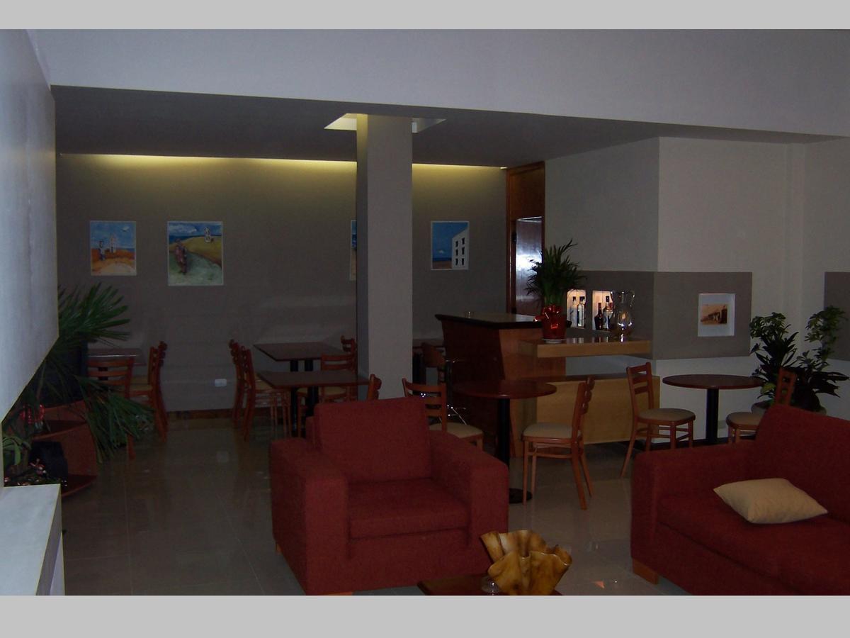 Hotel Trocadero Necochea Exteriör bild